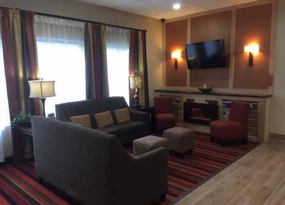 Quality Inn & Suites Morgantown - University Area 1