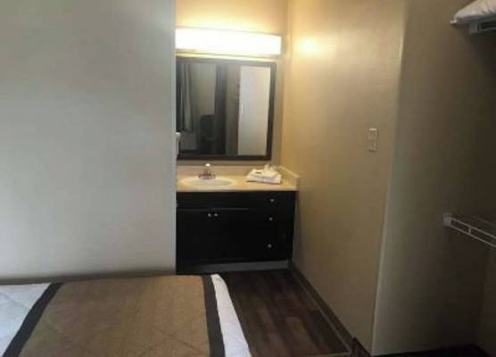 Candlewood Suites Houston Space Center - Webster 1