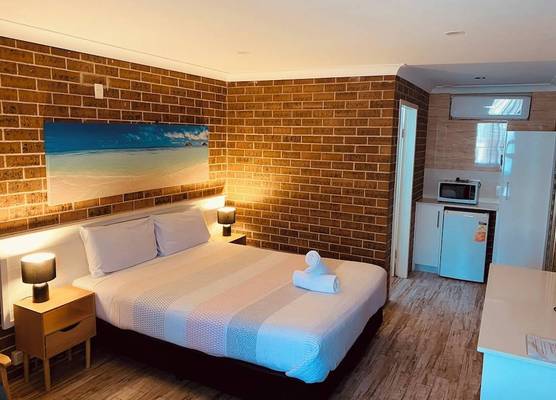 Buccaneer Motel 1