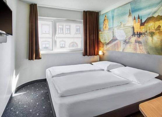 B&B Hotel Würzburg-City 1