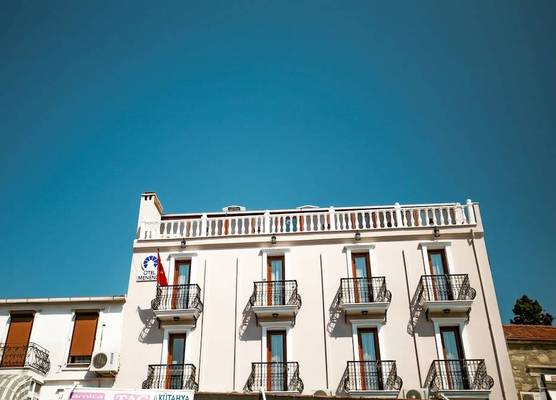 Menendi Otel 1
