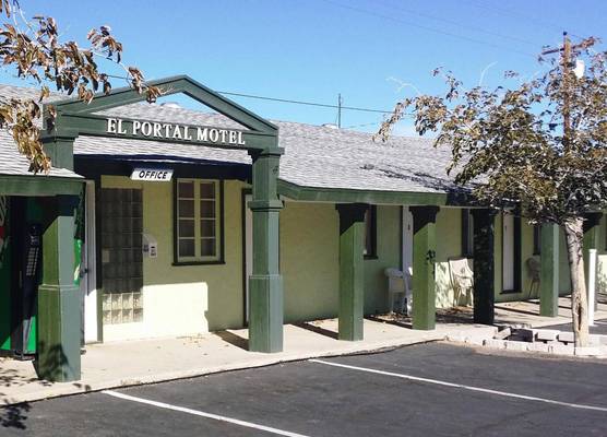 El Portal Motel 1