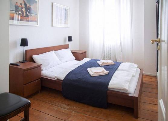 Hemingway's Hostel Heidelberg 1