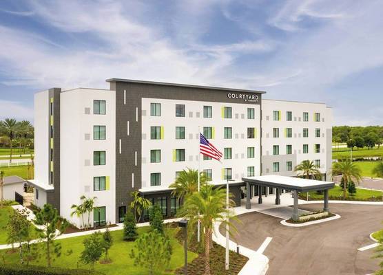 Courtyard by Marriott Port St. Lucie Tradition 1