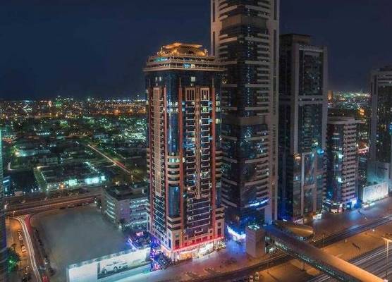 Emirates Grand Hotel Opposite DIFC 1