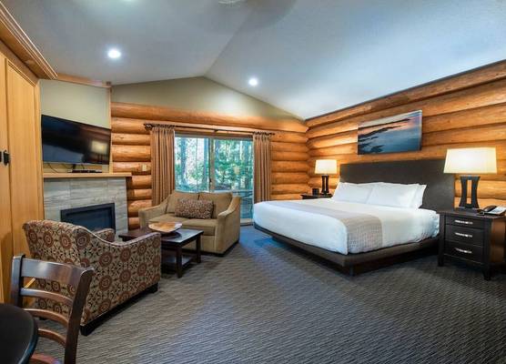 Tigh-Na-Mara Seaside Spa Resort 1