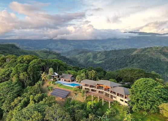 Lamangata Luxury Surf Resort 1