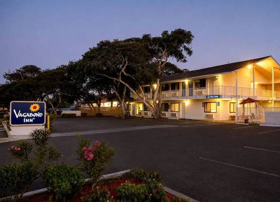 Vagabond Inn Monterey, CA 1