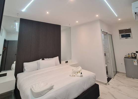 White Garden Hotel 1