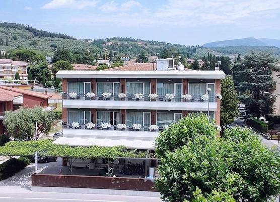 Hotel Benaco Garda ***S 1