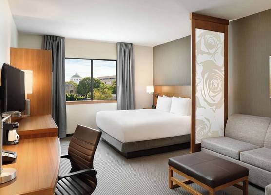Hyatt Place Pasadena 1