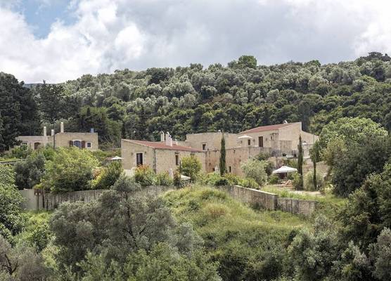 Kapsaliana Village Hotel 1