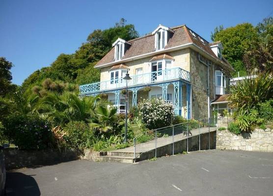 St Maur 1