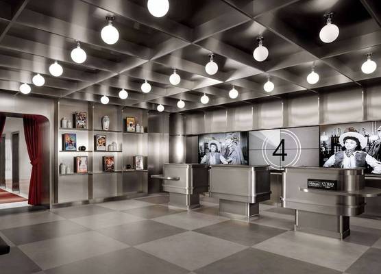 Revery Toronto Downtown, Curio Collection by Hilton 1