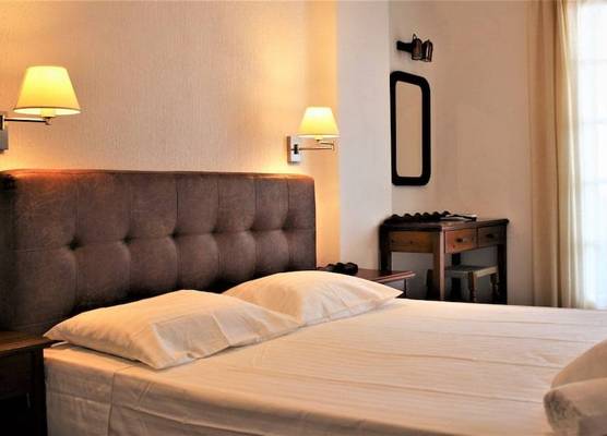 Artemis Hotel 1