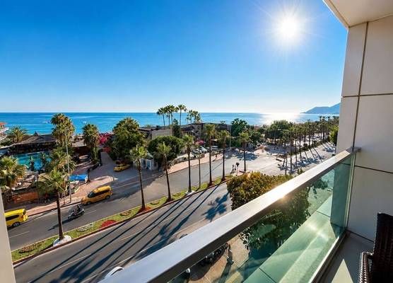 Delfino Apart Hotel 1
