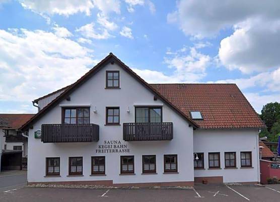 Landgasthof Lang Zum Adler 1