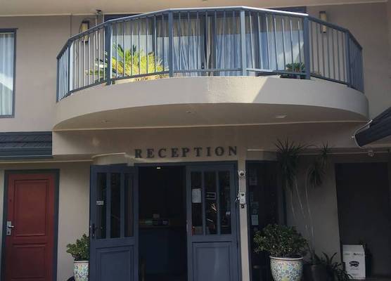 Cornwall Park Motor Inn 1