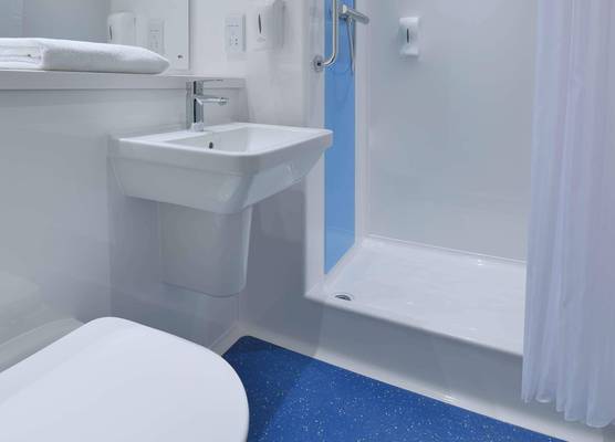 Travelodge Cambridge Central 1