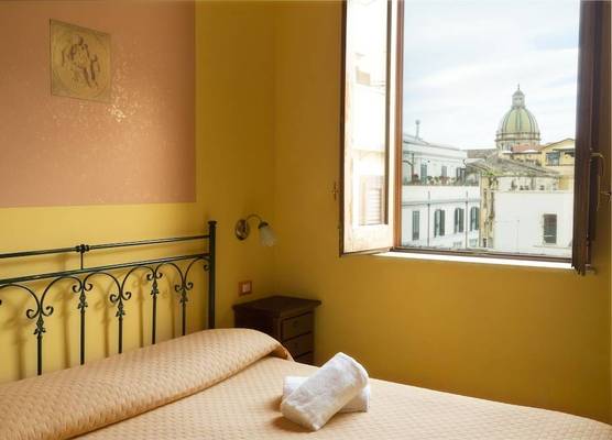 Hotel Columbia 1