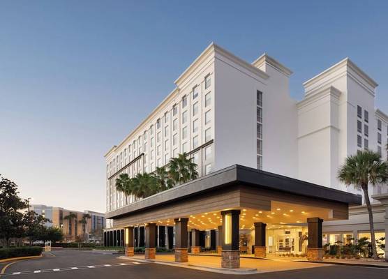 Courtyard by Marriott across Universal Orlando 1