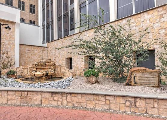 Wyndham Midland Downtown 1