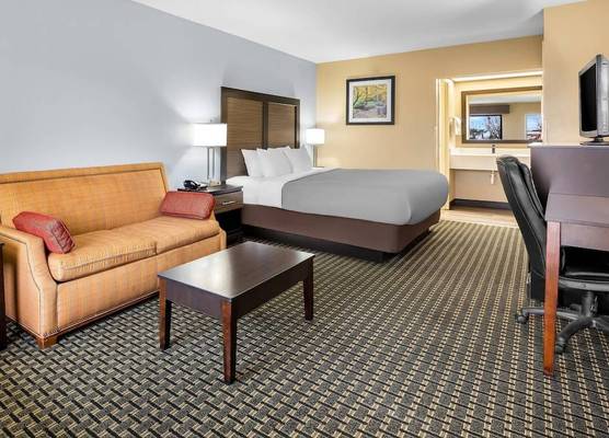 Quality Inn Perry - National Fairgrounds Area 1