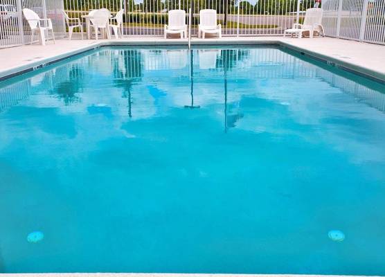 Holiday Inn Express & Suites BROOKSVILLE WEST by IHG 1