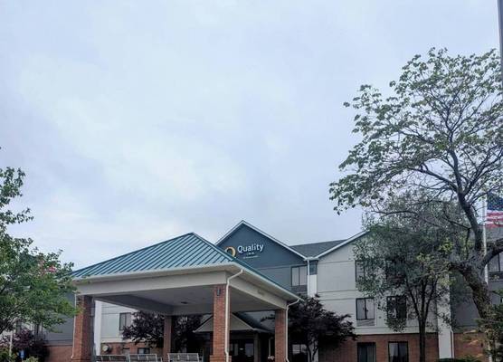 Quality Inn Warrensburg 1