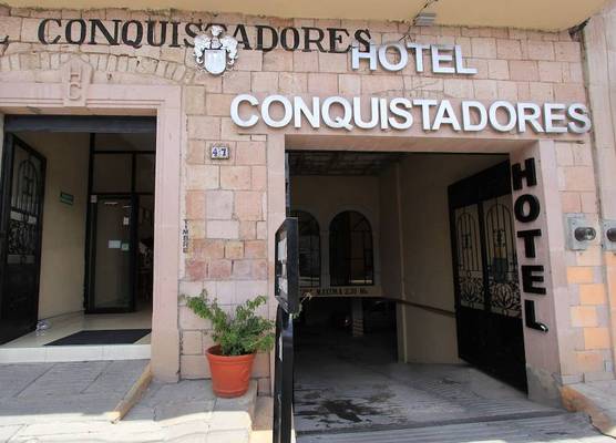 Hotel Conquistadores 1