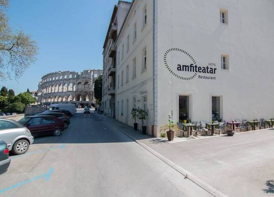 Hotel Amfiteatar 1