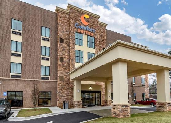 Comfort Suites Newnan 1