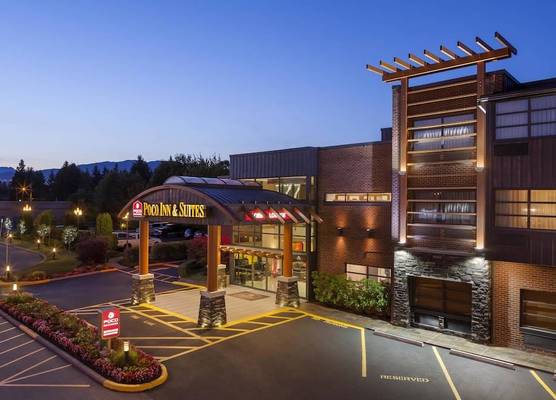 Poco Inn and Suites Hotel & Conference Centre 1