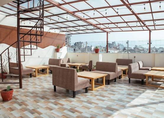 Kusum Airport Hotel 1