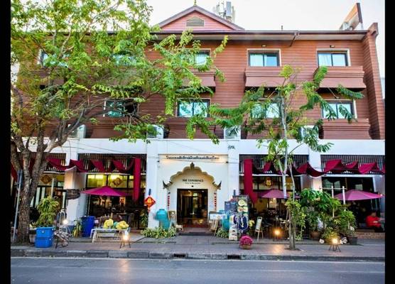 The Experience Walking Street Chiang Mai 1