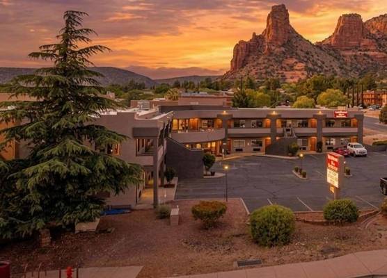 Wildflower Inn at Bell Rock 1