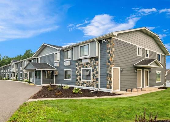 Super 8 by Wyndham Alexandria MN 1