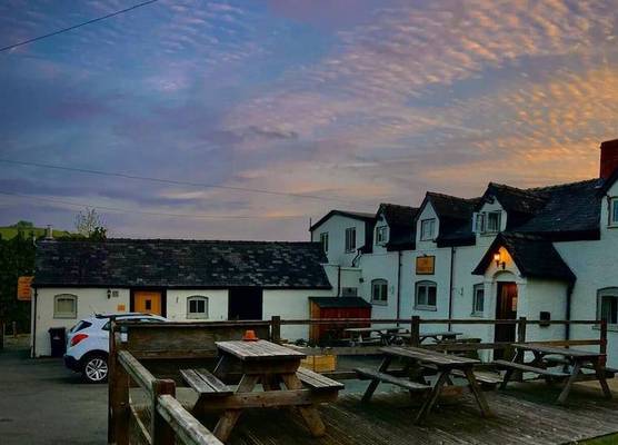 The Dolfor Inn Adults only 1