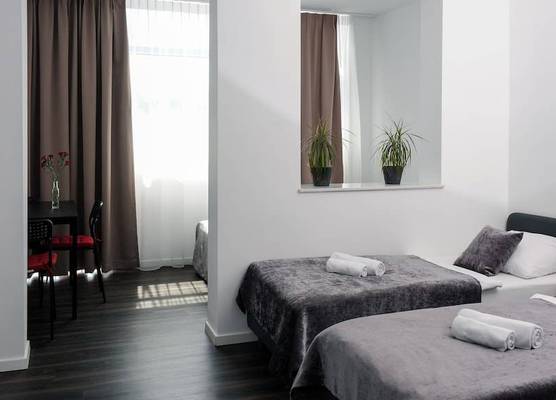 Aparthotel Lenau 1