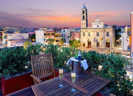 Vener Luxury Suites 1