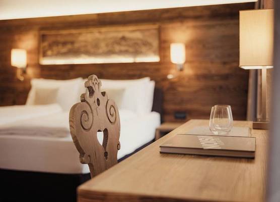 Diana Dolomites 1