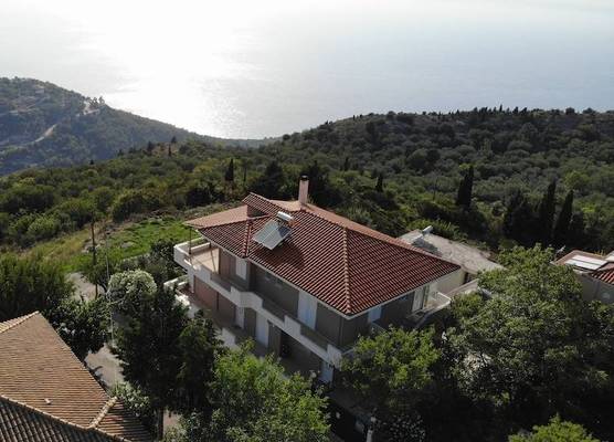 Lefkas Vacation House 1
