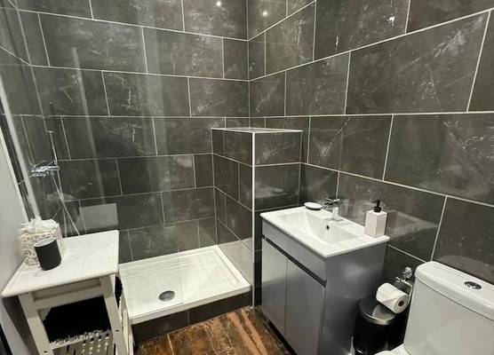 Stunning Georgian Spacious Apartment Central Bath 1