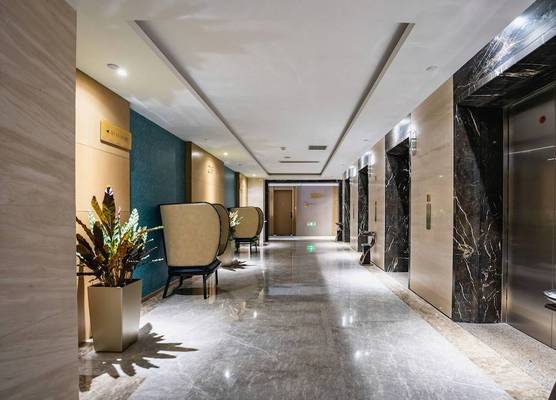 Ramada Encore Hangzhou Aoti 1