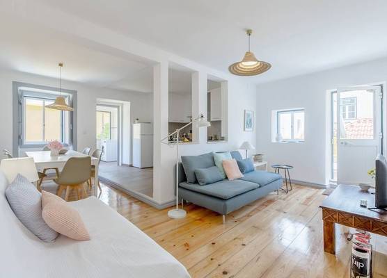 Alfama, Bright Spacious W/ Terrace Apartment, By TimeCooler 1