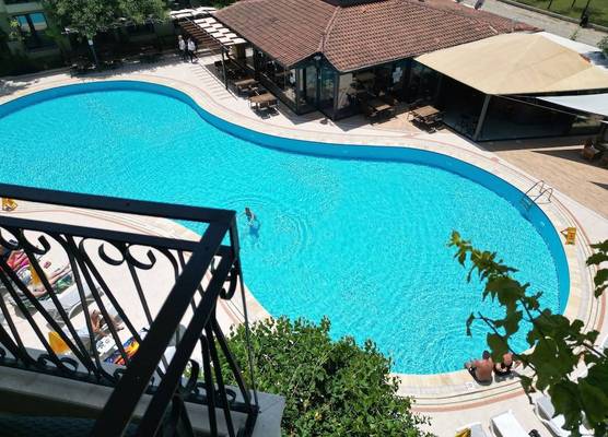 LEMAS SUITE HOTEL 1