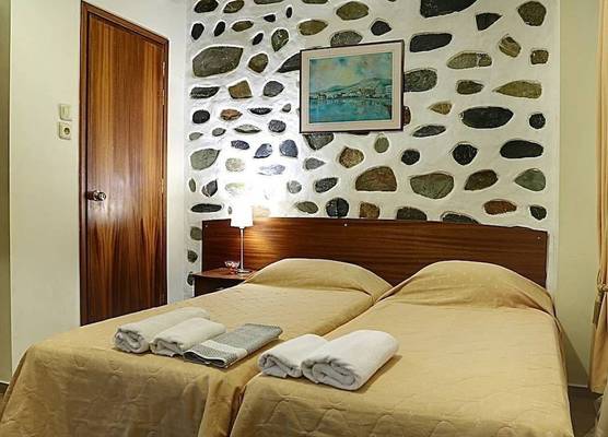 Porto Lesvos hotel 1