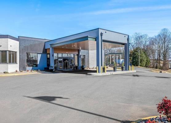 Sonesta Select Hotels Statesville 1