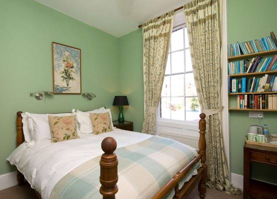 The Royal Harbour Hotel 1