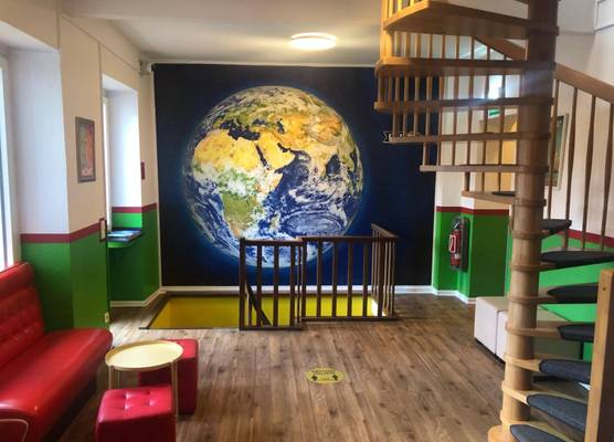 Backpackers Düsseldorf - SELF CHECK-IN 1